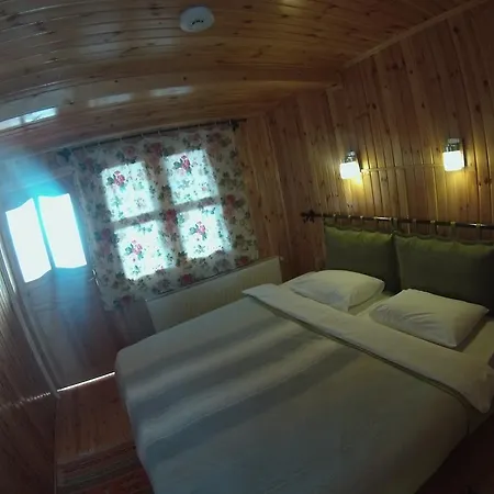 Parpalia Konaklama Kosekoy